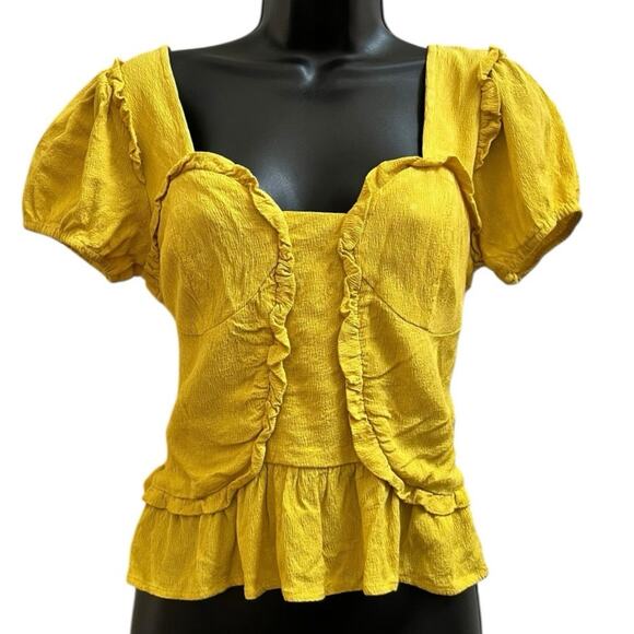 Line and Dot Crepe Elena Front Ruffle Back Smocked Detail Coquette Top Medium - Picture 3 of 12